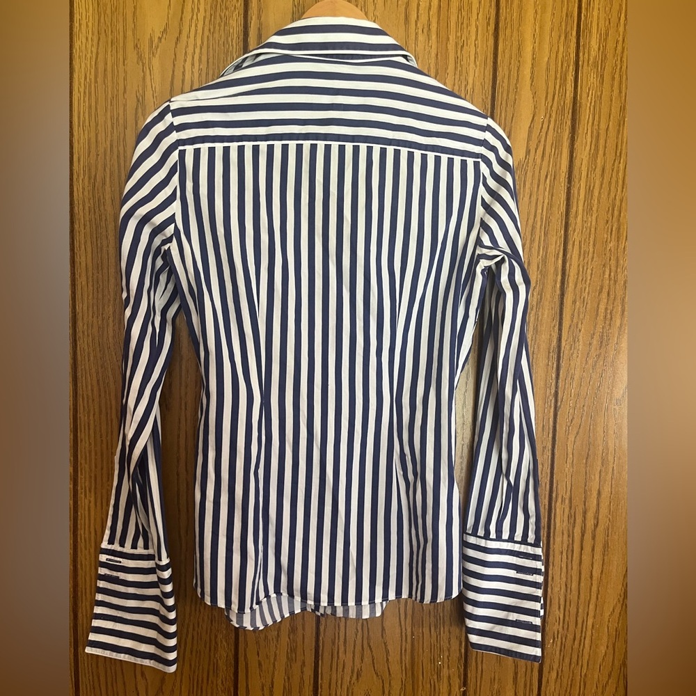 Striped Navy and White Men's Button-Down Shirt -Hawes & Curtis fitted - Picture 3 of 6